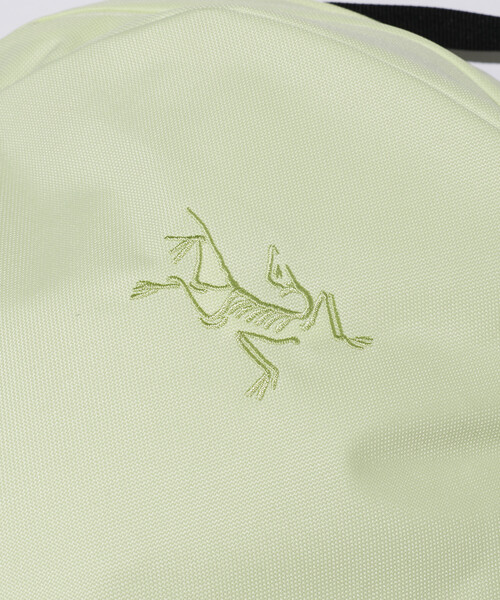 ARC'TERYX（アークテリクス）の「ARC’TERYX/アークテリクス EXCLUSIVE Mantis 16 Backpack（バックパック/リュック・メンズ・ブルーグリーン・ONE SIZE）」の2枚目の写真