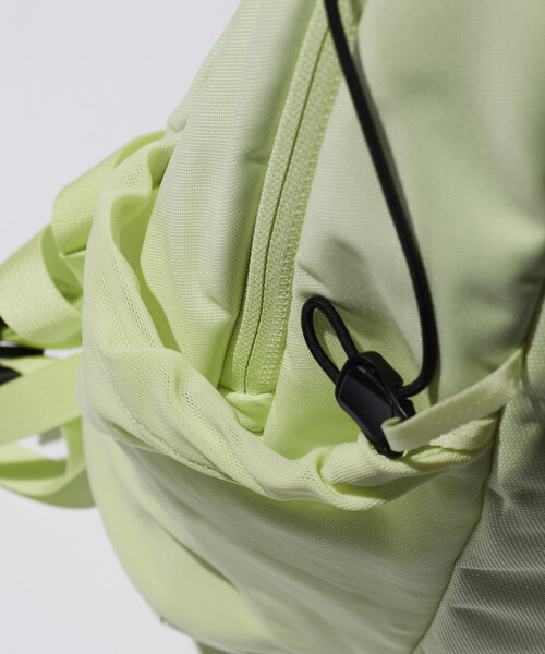 ARC'TERYX（アークテリクス）の「ARC’TERYX/アークテリクス EXCLUSIVE Mantis 16 Backpack（バックパック/リュック・メンズ・ブルーグリーン・ONE SIZE）」の4枚目の写真