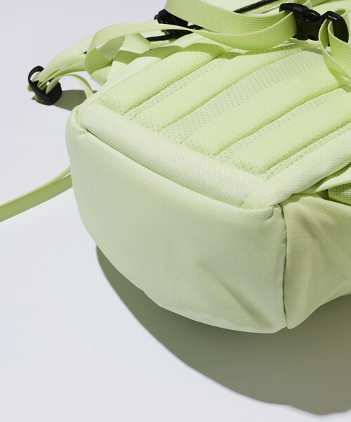 ARC'TERYX（アークテリクス）の「ARC’TERYX/アークテリクス EXCLUSIVE Mantis 16 Backpack（バックパック/リュック・メンズ・ブルーグリーン・ONE SIZE）」の15枚目の写真