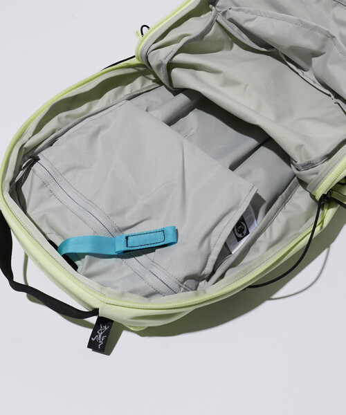 ARC'TERYX（アークテリクス）の「ARC’TERYX/アークテリクス EXCLUSIVE Mantis 16 Backpack（バックパック/リュック・メンズ・ブルーグリーン・ONE SIZE）」の17枚目の写真