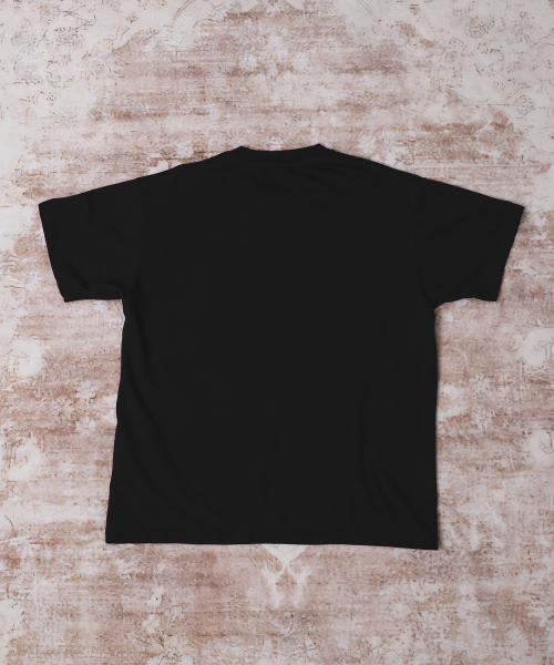 AREUBAN（アルバン）の「インラビングメモリTシャツ_ブラック（Tシャツ/カットソー・メンズ・ブラック・2/3）」の3枚目の写真