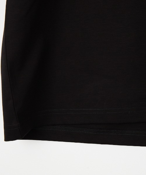 TATRAS（タトラス）の「[TATRAS/タトラス] SELO ワンポイントロゴ ショートスリーブTシャツ（Tシャツ/カットソー・レディース・ブラック/ホワイト・1/2/3）」の21枚目の写真
