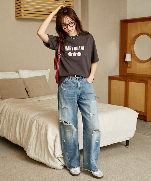 MARY QUANT(マリークワント)の「MARY QUANT × PUBLUX/マリークワント ドット柄 刺繍 ロゴ Tシャツ 限定展開(Tシャツ/カットソー・レディース・ネイビー/ブラック/チャコールグレー/ダークグレー・MEDIUM/SMALL)」の8枚目の写真