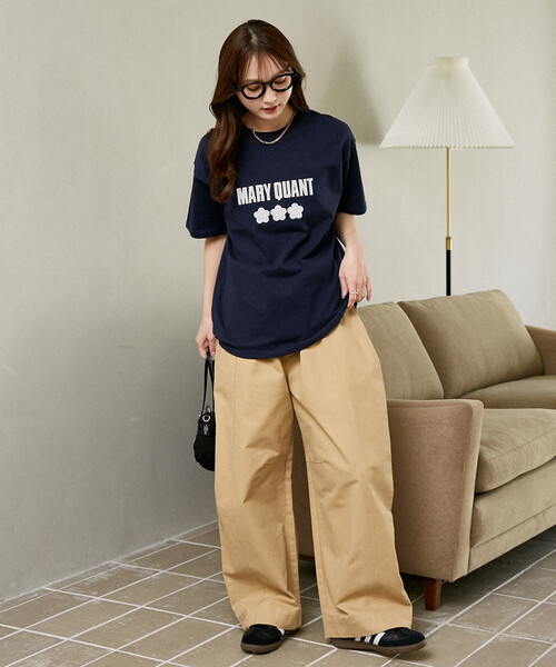 MARY QUANT(マリークワント)の「【待望の再入荷!】MARY QUANT × PUBLUX/マリークワント ドット柄 刺繍 ロゴ Tシャツ 限定展開(Tシャツ/カットソー・レディース・ネイビー/ブラック/チャコールグレー/ダークグレー・MEDIUM/SMALL)」の14枚目の写真