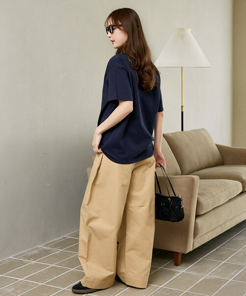 MARY QUANT(マリークワント)の「【待望の再入荷!】MARY QUANT × PUBLUX/マリークワント ドット柄 刺繍 ロゴ Tシャツ 限定展開(Tシャツ/カットソー・レディース・ネイビー/ブラック/チャコールグレー/ダークグレー・MEDIUM/SMALL)」の15枚目の写真