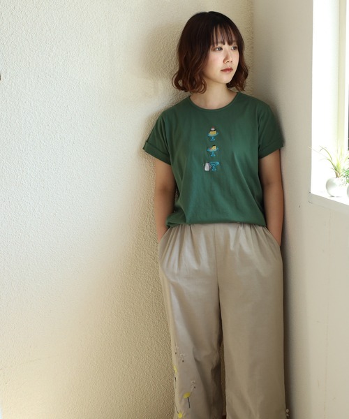 Emago(イマゴ)の「EMAGO プリン刺繍レギュラーT 半袖(Tシャツ/カットソー・レディース・アイボリー/グリーン/ネイビー・FREE)」の18枚目の写真