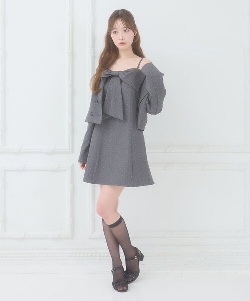 MAJESTIC LEGON(マジェスティックレゴン)の「キラメキリボンミニキャミワンピ(ワンピース・レディース・ブラック/グレー系その他/グレー・MEDIUM)」の4枚目の写真