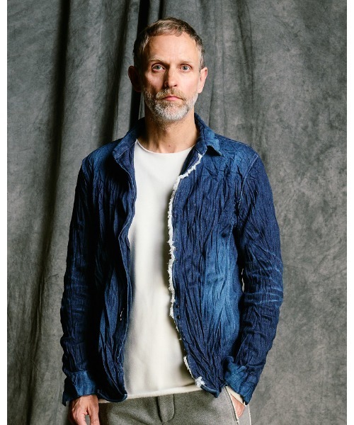 wjk(ダヴルジェイケイ)の「2-hook denim shirt(シャツ/ブラウス・メンズ・ブラック/インディゴブルー・SMALL/MEDIUM/LARGE/X-LARGE)」の4枚目の写真