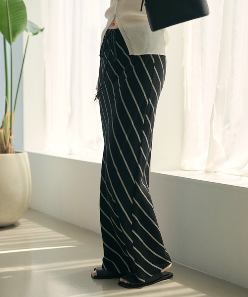 LAULEN(ローレン)の「cotton linen stripe long skirt /コットンリネンストライプ柄ロングスカート(スカート・レディース・ブラック/ベージュ・M/S)」の15枚目の写真