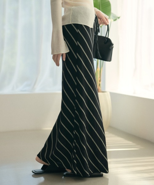 LAULEN(ローレン)の「cotton linen stripe long skirt /コットンリネンストライプ柄ロングスカート(スカート・レディース・ブラック/ベージュ・M/S)」の16枚目の写真