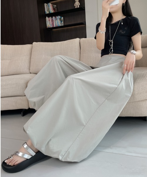 LUCPY(ラクピー)の「アシメウエストバルーンパンツ(その他パンツ・レディース・グレー/ブラック/ホワイト・X-LARGE/LARGE/MEDIUM/SMALL)」の3枚目の写真