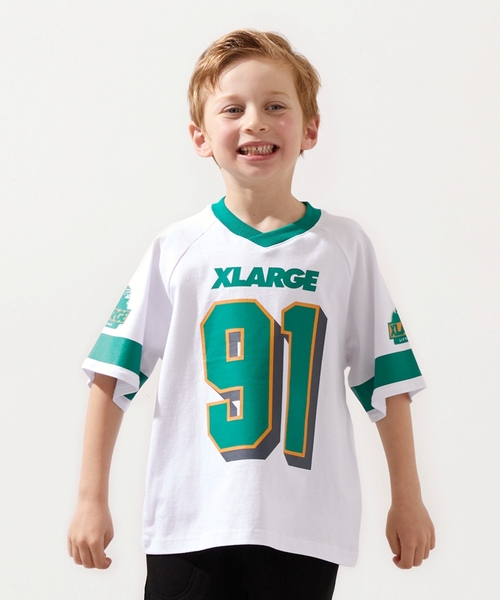 XLARGE KIDS(エクストララージキッズ)の「OGナンバリング半袖Tシャツ(Tシャツ/カットソー・キッズ・ブラック/ホワイト・90cm/100cm/110cm/120cm/130cm/140cm)」の1枚目の写真
