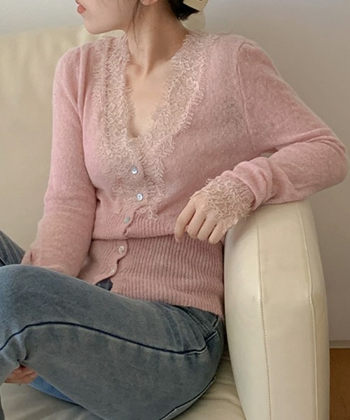 COCOMOMO(ココモモ)の「儚げ透明感と繊細レース シアーレースカーディガン シアーカーディガン レースカーディガン 長袖 カーディガン トップス レース シアー サマーニット 薄手 春服 夏服(カーディガン/ボレロ・レディース・ライトグリーン/ブラウン/ライトパープル/ライトイエロー/ライトブルー/ブラック/ライトピンク/ホワイト・FREE)」の19枚目の写真