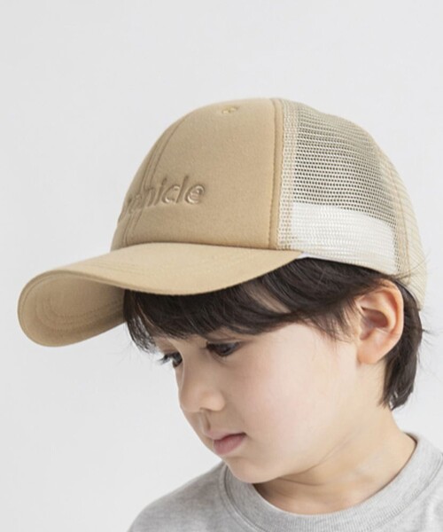 BRANSHES(ブランシェス)の「ロゴ刺しゅうメッシュキャップ(キャップ・キッズ・ブラック/ベージュ・M/L)」の15枚目の写真