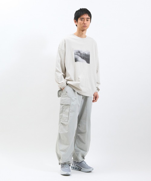 meanswhile（ミーンズワイル）の「Abstract Photograph L/S Tee（Tシャツ/カットソー・メンズ・ホワイト系1/ブラック系2/ホワイト系2/ブラック系1・2(M)/4(XL)/3(L)/1(S)）」の2枚目の写真