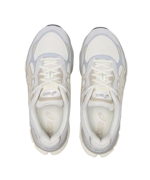 ASIS(アズイズ)の「ASICS / アシックス GEL-NYC 2.0 / 1203A895(スニーカー・レディース・アイボリー・24cm/23.5cm/24.5cm)」の3枚目の写真