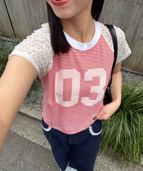 CIAOPANIC(チャオパニック)の「袖レースナンバリングボーダーラグランTee(Tシャツ/カットソー・レディース・ブラック/オレンジ/ネイビー/ブラウン・ONE SIZE)」の4枚目の写真