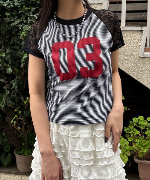 CIAOPANIC(チャオパニック)の「袖レースナンバリングボーダーラグランTee(Tシャツ/カットソー・レディース・ブラック/オレンジ/ネイビー/ブラウン・ONE SIZE)」の6枚目の写真