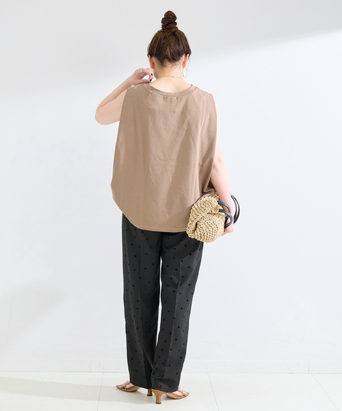 B.C STOCK(ベーセーストック)の「接触冷感 / 手洗い可 / フロッキードットスティックパンツ(スラックス・レディース・ブラック/チャコールグレー・FREE)」の5枚目の写真