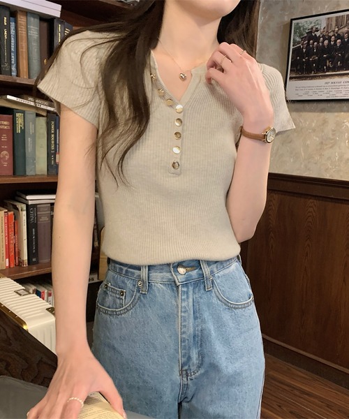 LAFFMO(ラフモ)の「ゴールドボタンキーネック半袖リブニット(Tシャツ/カットソー・レディース・ブラック/モカ/ベージュ/ピンク・F)」の16枚目の写真