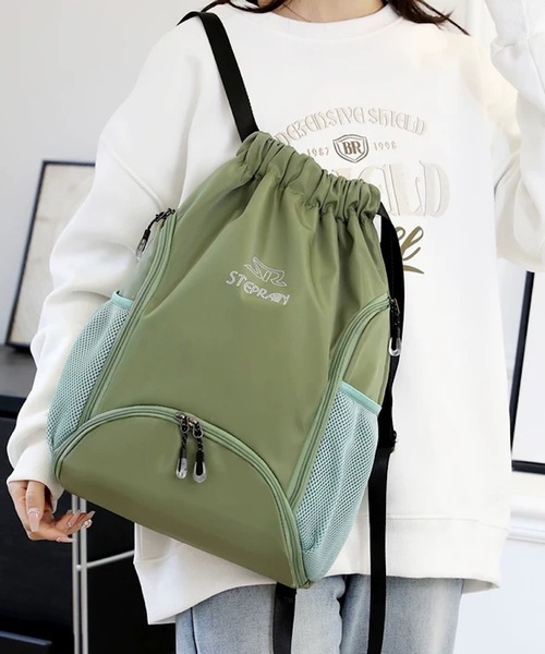 CELENA BEATS(セレナビーツ)の「大容量 ナップサック型スポーツリュック(バックパック/リュック・レディース・ネイビー系/ブルー/グレー/ベージュ/ブラック/レッド/グリーン・FREE)」の10枚目の写真