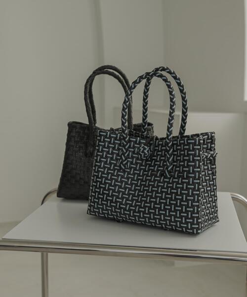 URBAN RESEARCH(アーバンリサーチ)の「HANDICRAFT SAIGON SMALL TOTE(トートバッグ・レディース・ベージュ/その他1/ブラウン/ブラック・-)」の6枚目の写真