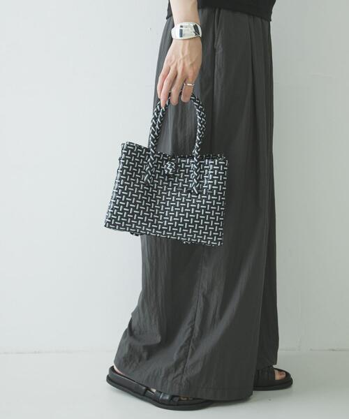 URBAN RESEARCH(アーバンリサーチ)の「HANDICRAFT SAIGON SMALL TOTE(トートバッグ・レディース・ベージュ/その他1/ブラウン/ブラック・-)」の9枚目の写真