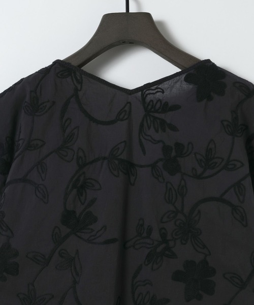eL(エル)の「【eL】Made In India Cord Embroid NS/674423(Tシャツ/カットソー・レディース・ブラック/オフホワイト・FREE)」の15枚目の写真