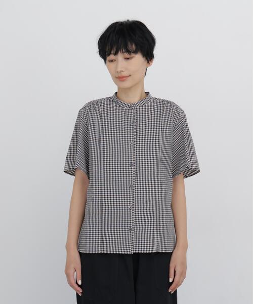 human woman(ヒューマンウーマン)の「◆【ウォッシャブル】先染めサッカーブラウス(シャツ/ブラウス・レディース・クリアブラウン/ダークインディゴブルー/ホワイト・MEDIUM)」の11枚目の写真