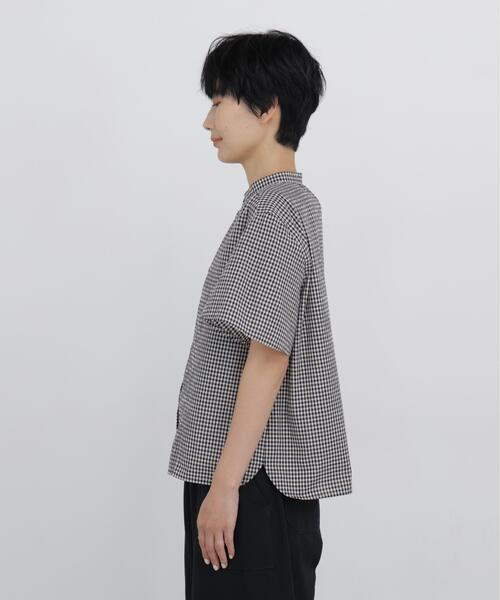 human woman(ヒューマンウーマン)の「◆【ウォッシャブル】先染めサッカーブラウス(シャツ/ブラウス・レディース・クリアブラウン/ダークインディゴブルー/ホワイト・MEDIUM)」の12枚目の写真