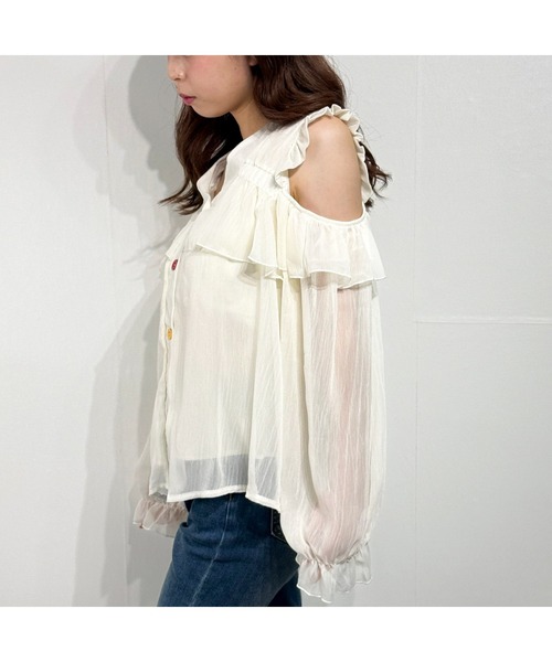 marcydorn(マーシードルン)の「シフォン フリル オフショル トップス ブラウス シャツ(シャツ/ブラウス・レディース・ベージュ・S/M/L)」の19枚目の写真