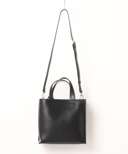 FURLA(フルラ)の「フルラ ディバイデッド (Furla Divide It) トートバッグ S(トートバッグ・レディース・ブラック・ONE SIZE)」の6枚目の写真