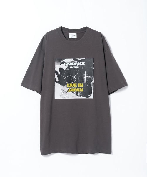 ARTCHIVES MALIBU(アートカイブス マリブ)の「【 Chadwick Products / チャドウィック プロダクツ 】LIVE IN JAPAN TEE(Tシャツ/カットソー・メンズ・ホワイト/チャコールグレー・S/M/L/XL)」の2枚目の写真