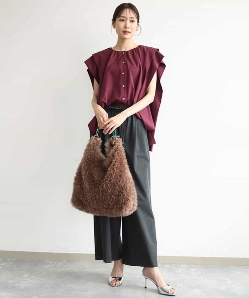 MK MICHEL KLEIN（エムケーミッシェルクラン）の「[洗える]ボックスシルエットブラウス（シャツ/ブラウス・レディース・ネイビー/カーキ/ワイン・38）」の15枚目の写真