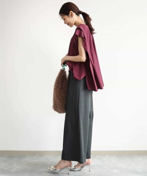 MK MICHEL KLEIN（エムケーミッシェルクラン）の「[洗える]ボックスシルエットブラウス（シャツ/ブラウス・レディース・ネイビー/カーキ/ワイン・38）」の17枚目の写真
