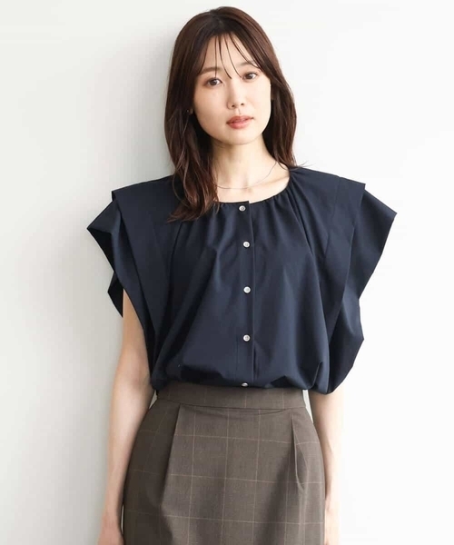 MK MICHEL KLEIN（エムケーミッシェルクラン）の「[洗える]ボックスシルエットブラウス（シャツ/ブラウス・レディース・ネイビー/カーキ/ワイン・38）」の18枚目の写真