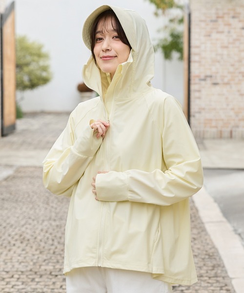 Honeys(ハニーズ)の「【接触冷感・速乾ドライ・抗菌防臭・UVカット・ハニさら】ラッシュガードパーカー(パーカー・レディース・ブラック/サックスブルー系1/アイボリー/ミント/イエロー・S/3L/L/LL/M)」の15枚目の写真
