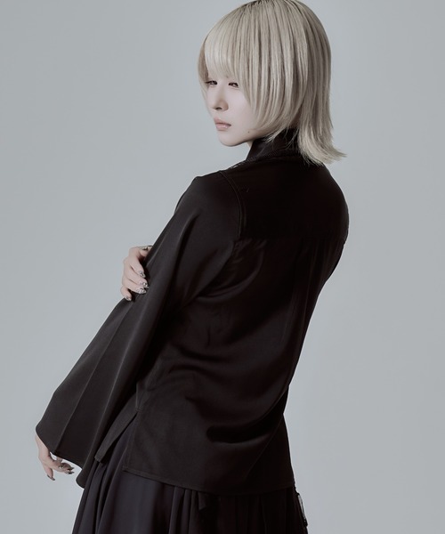 AdaNous（アダナス）の「『AdaNous/アダナス』チーフ付きワイドアームシャツ（シャツ/ブラウス・レディース・ブラック/ホワイト・M/S）」の7枚目の写真