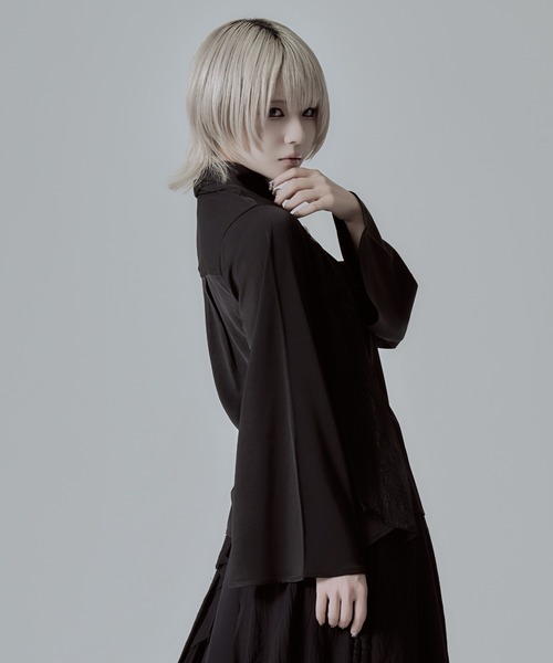 AdaNous（アダナス）の「『AdaNous/アダナス』チーフ付きワイドアームシャツ（シャツ/ブラウス・レディース・ブラック/ホワイト・M/S）」の8枚目の写真