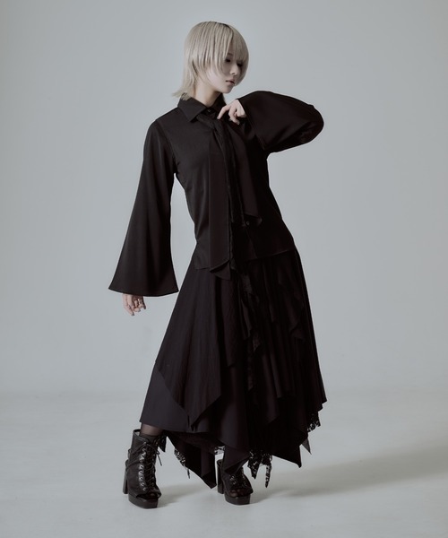 AdaNous（アダナス）の「『AdaNous/アダナス』チーフ付きワイドアームシャツ（シャツ/ブラウス・レディース・ブラック/ホワイト・M/S）」の11枚目の写真