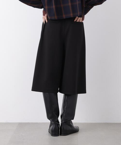 N.(N. Natural Beauty Basic)(エヌエヌナチュラルビューティーベーシック)の「ミディ丈パンツ(その他パンツ・レディース・オフホワイト/ブラック・フリ-)」の5枚目の写真