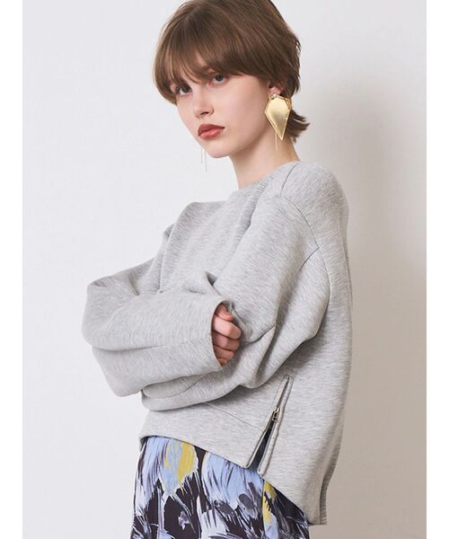 ELENDEEK(エレンディーク)の「TUCK HEM CROPPED CS(Tシャツ/カットソー・レディース・ブラック/グレー/オフホワイト・FREE)」の9枚目の写真