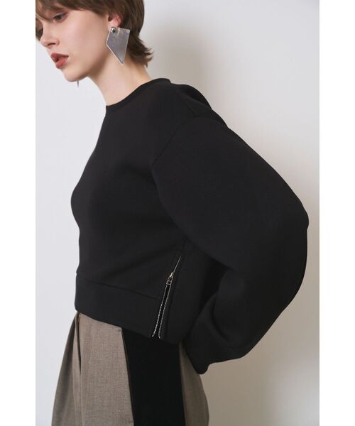 ELENDEEK(エレンディーク)の「TUCK HEM CROPPED CS(Tシャツ/カットソー・レディース・ブラック/グレー/オフホワイト・FREE)」の11枚目の写真