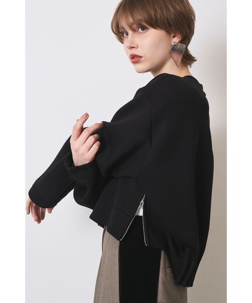 ELENDEEK(エレンディーク)の「TUCK HEM CROPPED CS(Tシャツ/カットソー・レディース・ブラック/グレー/オフホワイト・FREE)」の12枚目の写真