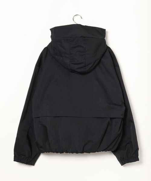 HEREIAM（ヘレイアム）の「【HEREIAM MEN】UNISEX＆撥水機能付き/バルーンフォルムブルゾン（ブルゾン・メンズ・ブラック/シルバー系・MEDIUM/LARGE）」の21枚目の写真