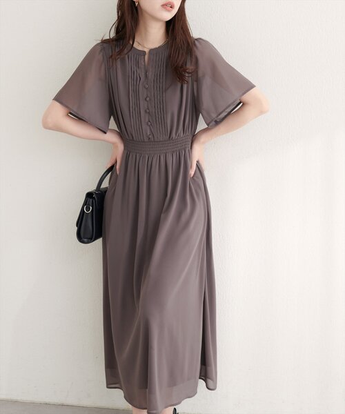 natural couture(ナチュラルクチュール)の「ピンタックフレア袖ワンピース(ワンピース・レディース・その他1/ブラウン/その他3/その他2・FREE)」の8枚目の写真