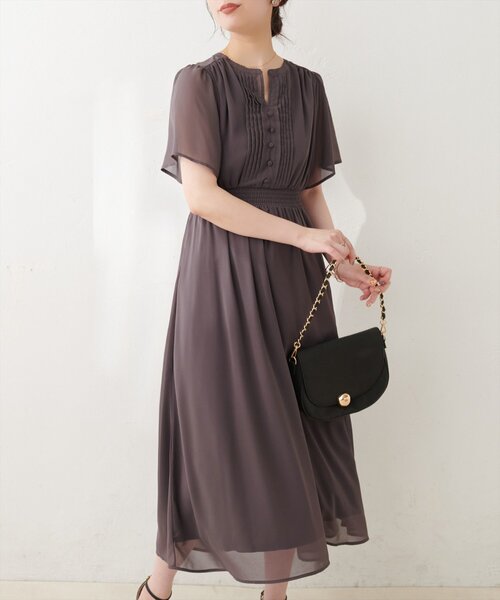 natural couture(ナチュラルクチュール)の「ピンタックフレア袖ワンピース(ワンピース・レディース・その他1/ブラウン/その他3/その他2・FREE)」の13枚目の写真