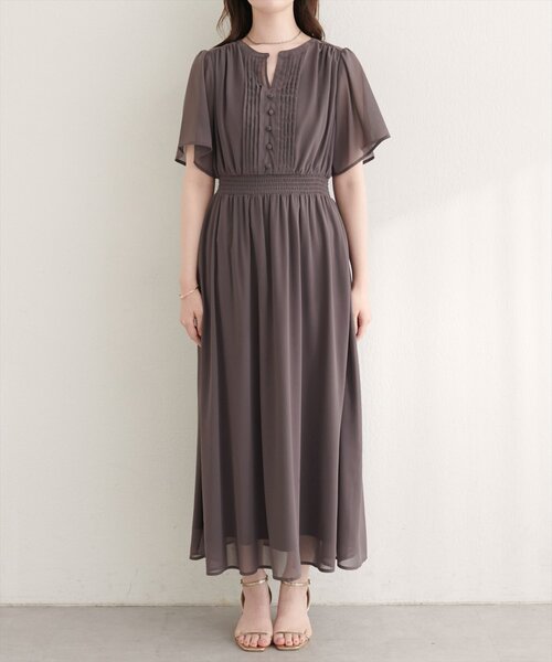 natural couture(ナチュラルクチュール)の「ピンタックフレア袖ワンピース(ワンピース・レディース・その他1/ブラウン/その他3/その他2・FREE)」の17枚目の写真