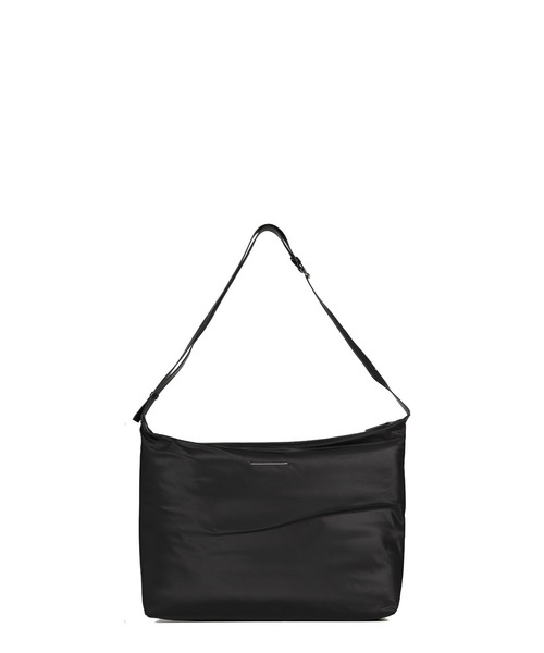 MM6 Maison Margiela(エムエムシックス メゾン マルジェラ)の「CROSSBODY BIG NYLON(ハンドバッグ・メンズ・ブラック・OS)」の3枚目の写真
