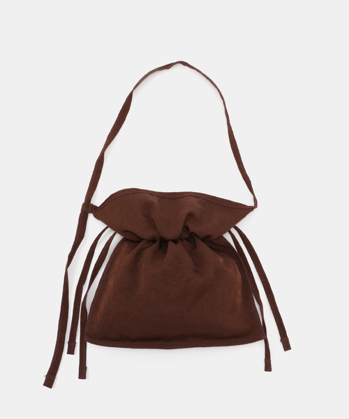 ITTI（イッチ）の「ITTI/イッチ MARY RED CROSS BAG ITTIBAG-181-CB（クラッチバッグ・レディース・ブラウン/ブラック・FREE）」の3枚目の写真